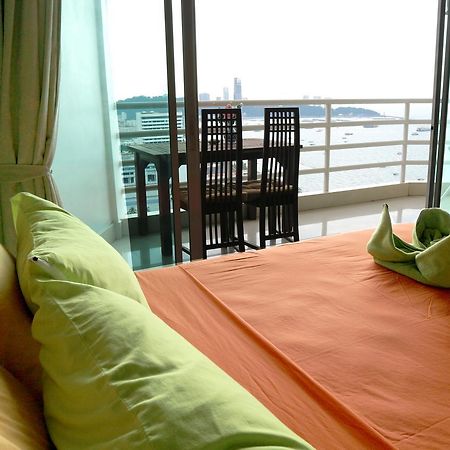 View Talay 6 Suite Apartments Pattaya Esterno foto