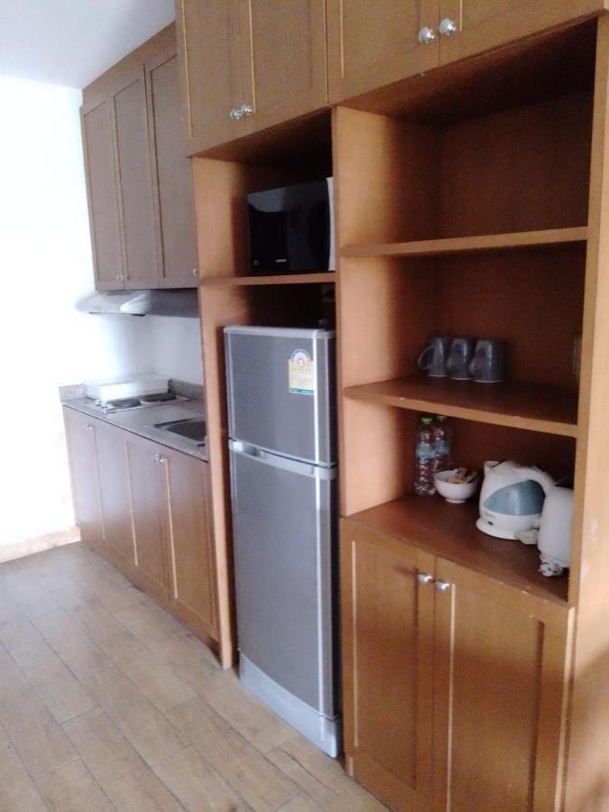 View Talay 6 Suite Apartments Pattaya Esterno foto