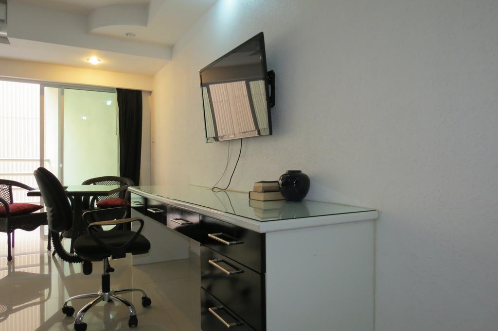 View Talay 6 Suite Apartments Pattaya Esterno foto
