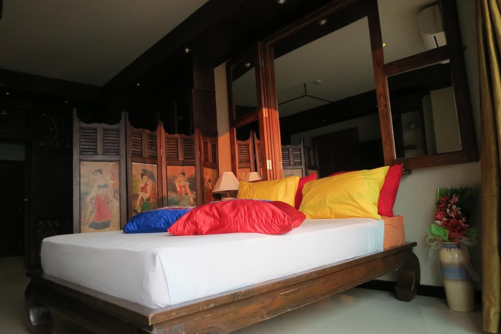 View Talay 6 Suite Apartments Pattaya Esterno foto