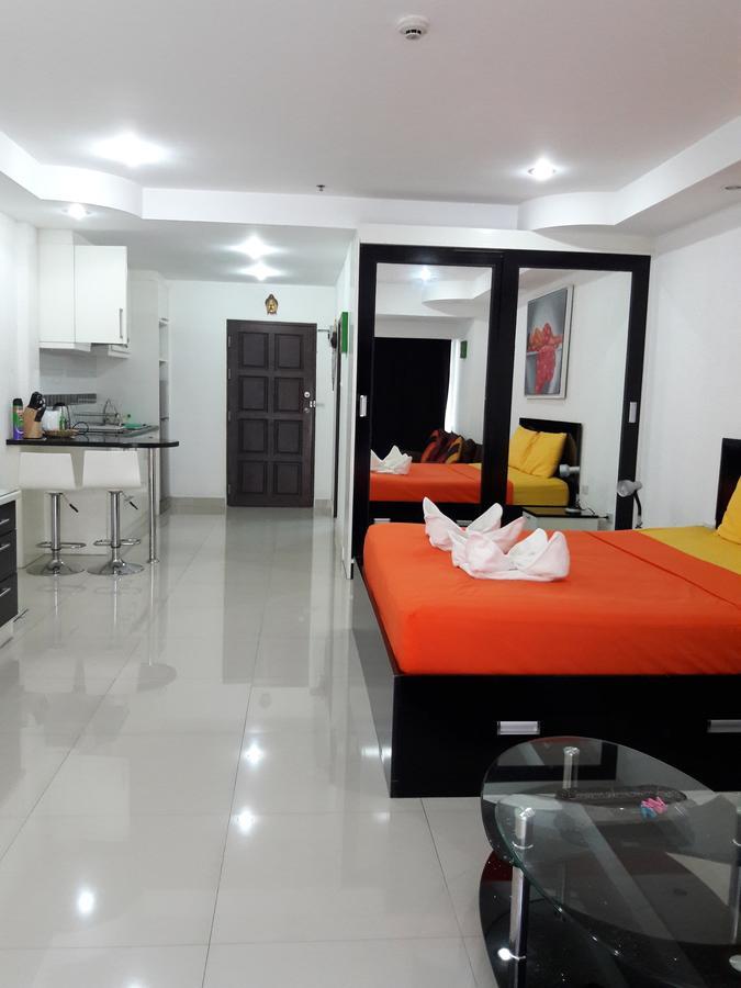 View Talay 6 Suite Apartments Pattaya Esterno foto