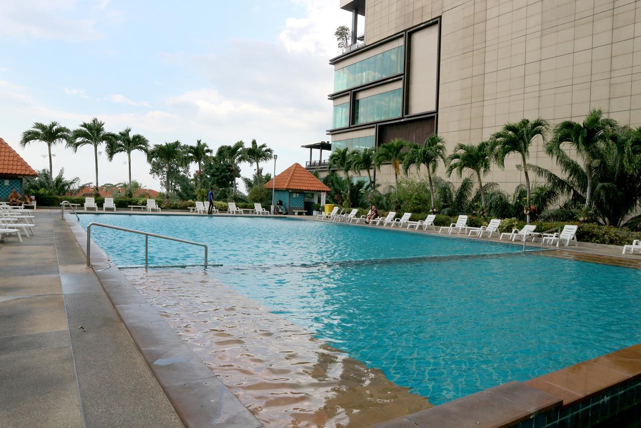 View Talay 6 Suite Apartments Pattaya Esterno foto