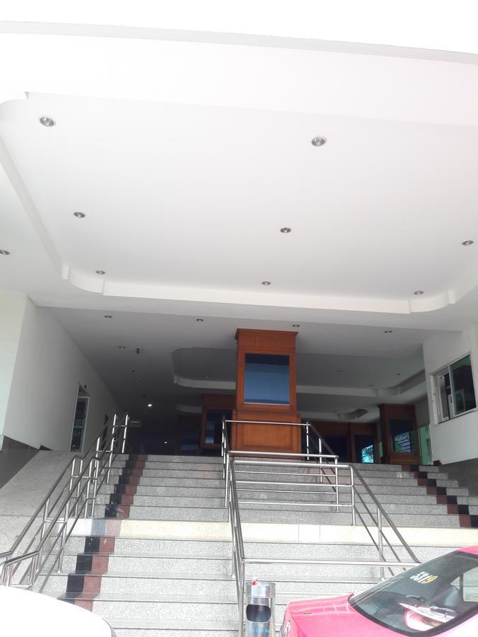 View Talay 6 Suite Apartments Pattaya Esterno foto