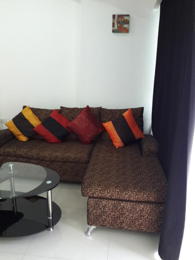 View Talay 6 Suite Apartments Pattaya Esterno foto